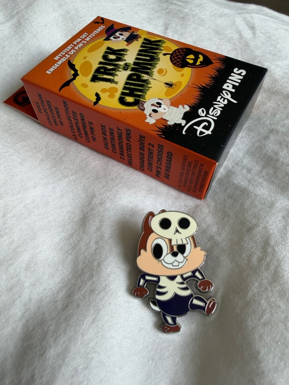 Disney Trick or Chipmunk Halloween Mystery Pin
